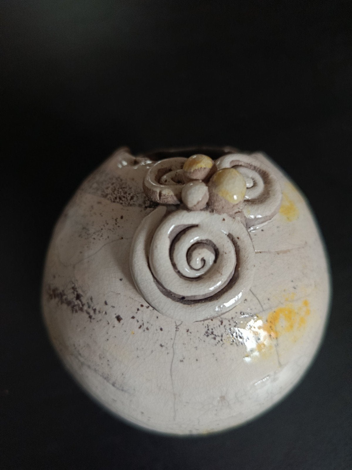 Pot sphérique en céramique raku fait main, Maison & Meubles, Enlèvement ou Envoi