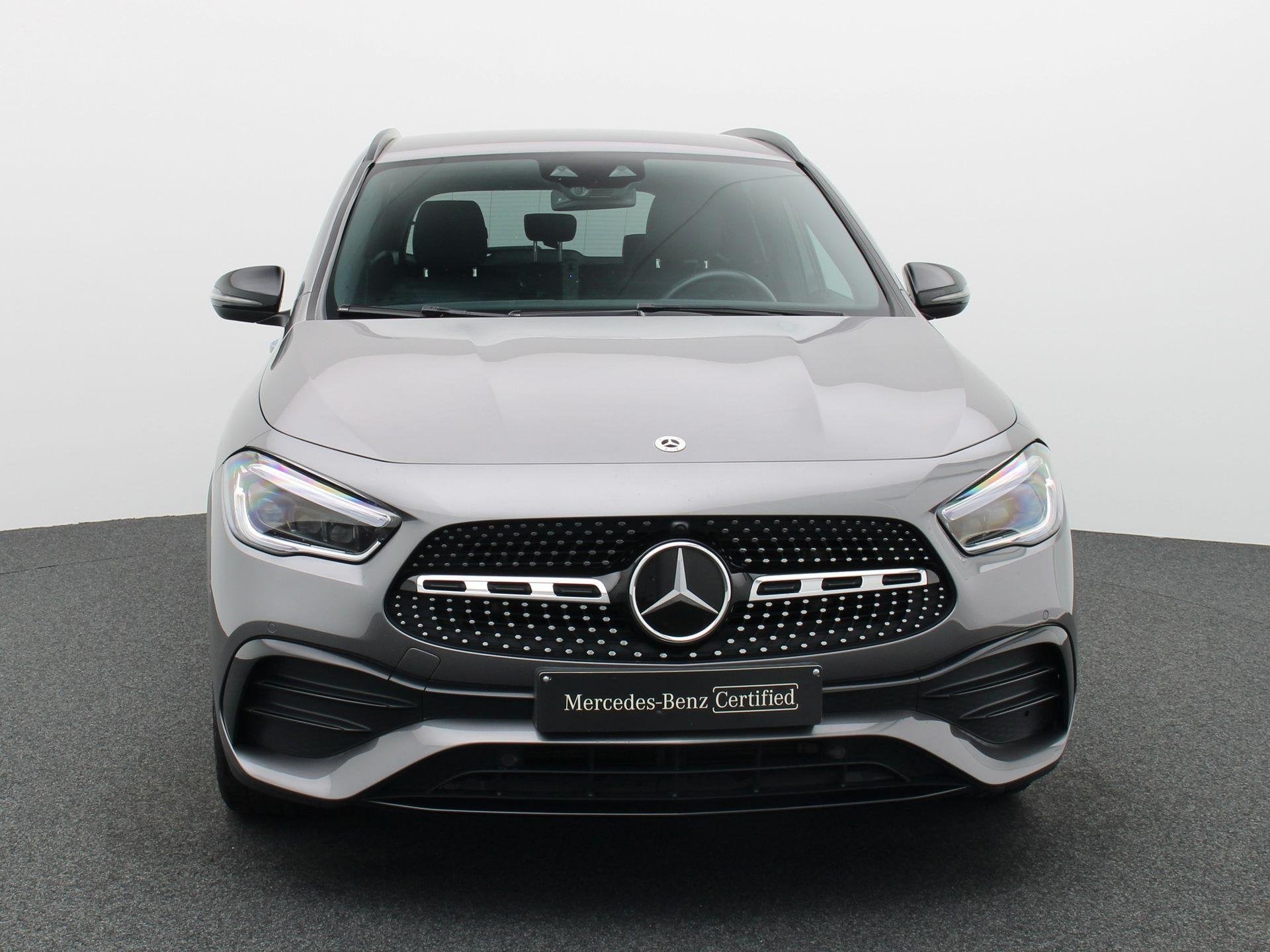 Mercedes-Benz GLA 180 AMG LINE + MULTIBEAM LED + CARPLAY + D, Gebruikt, 136 pk, Bedrijf, 5 zetels