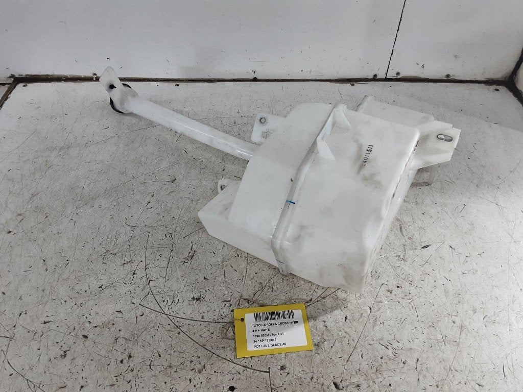 LAVE-GLACE RESERVOIR AVANT Toyota Corolla Cross (24011511), Kundenbetreuung@toyota.de, Toyota, Utilisé, Toyota-Allee 2
50858  Köln, DE