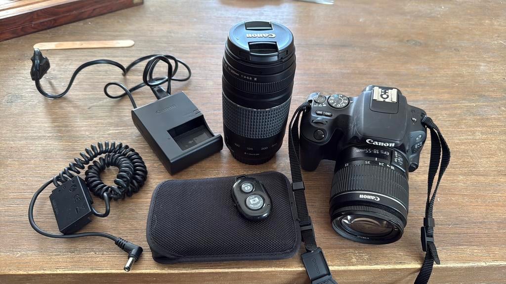 Canon eos 200d, Audio, Tv en Foto, Fotocamera's Digitaal, Ophalen, Zo goed als nieuw, Canon