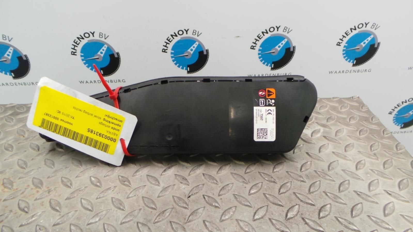 OPEL ASTRA AIRBAG RECHTS 2015, Autos : Pièces & Accessoires, Électronique & Câbles, Utilisé, ARN reconnu, Stiba membre, Reconnu durable