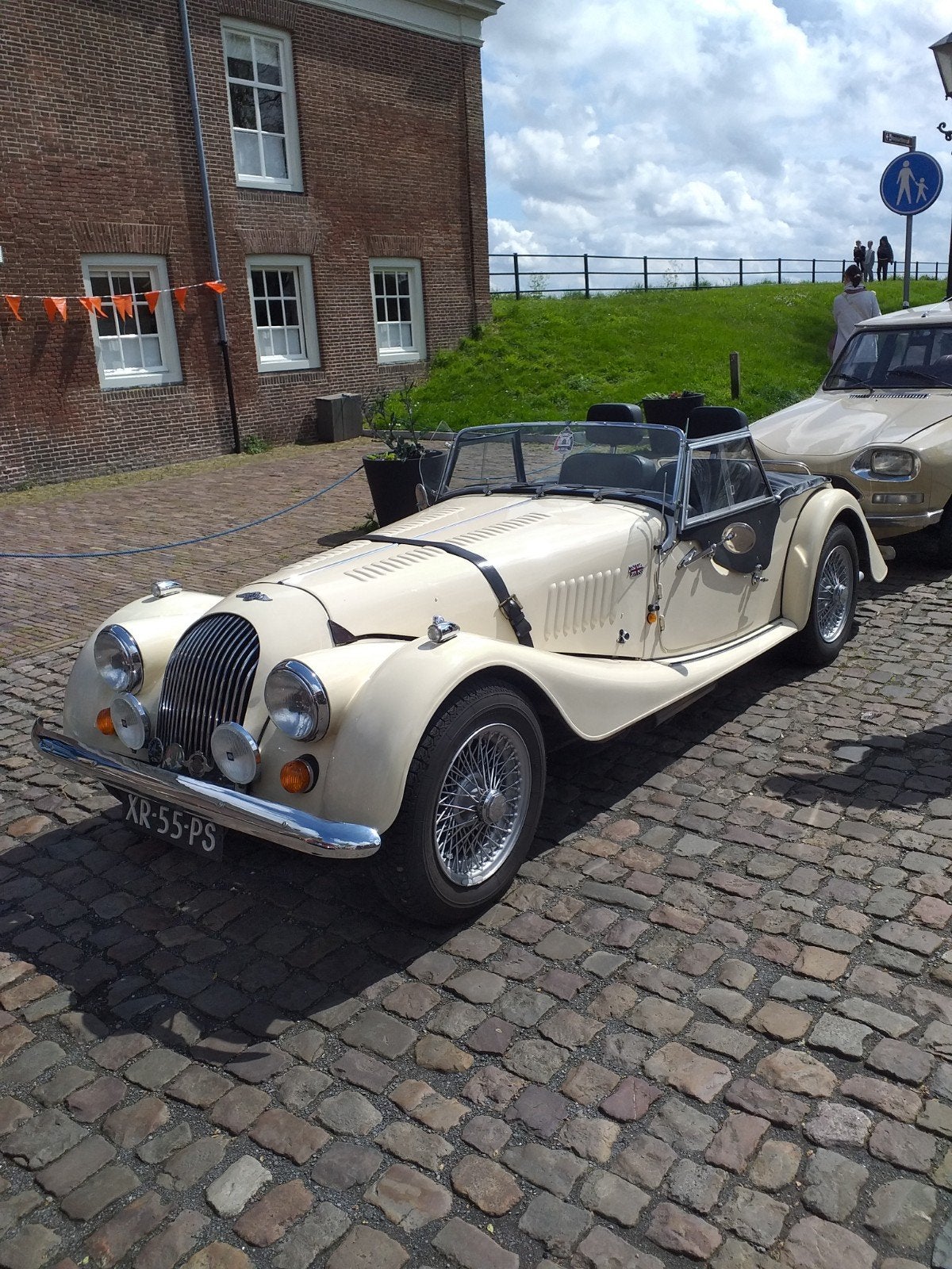 Morgan 4/4 1,6, Autos, Achat, Morgan, Particulier, Radio
