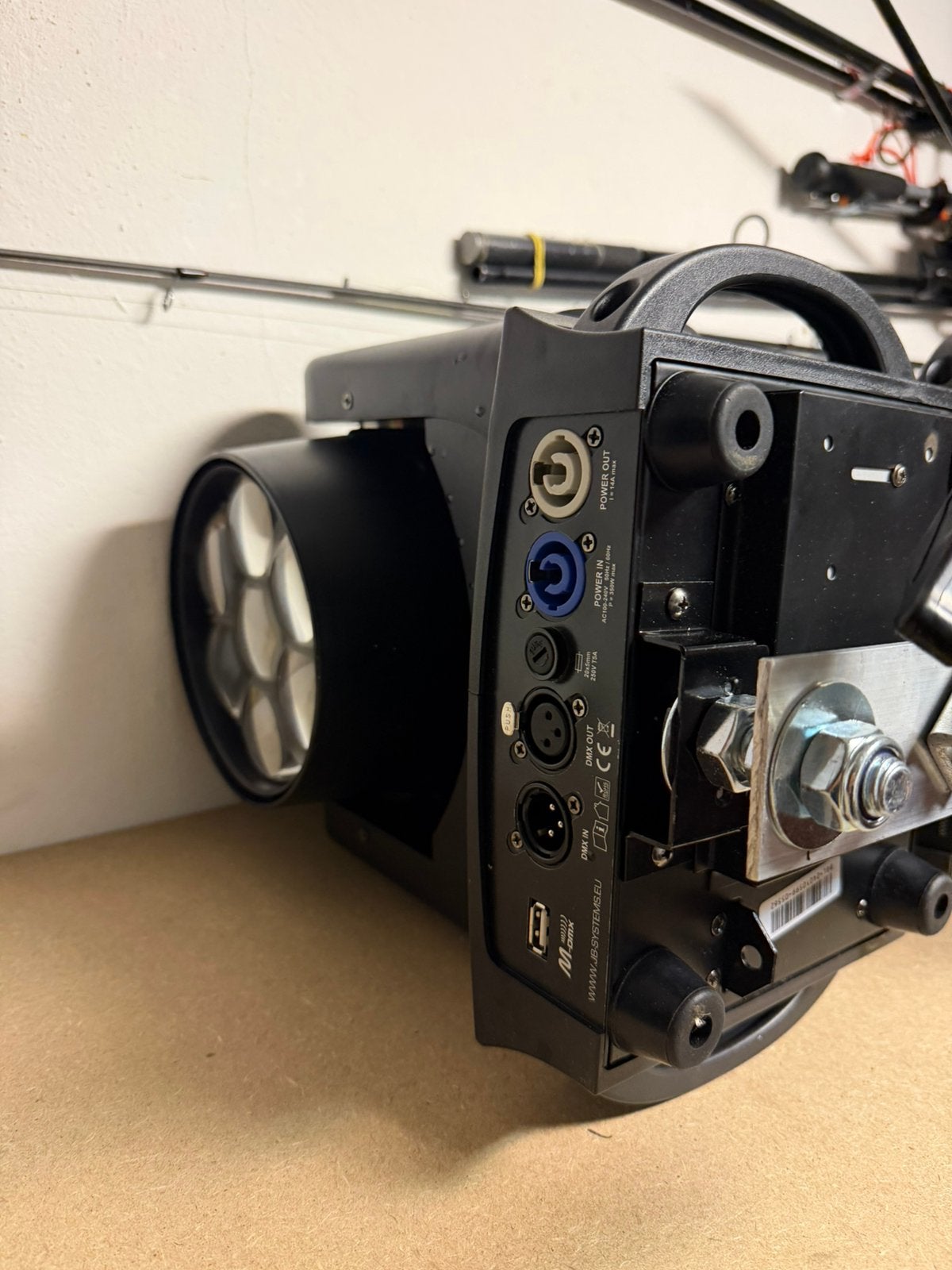 Lot de 4 lyre jb systems intruder, Enlèvement