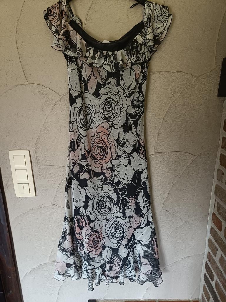 Belle robe mi-longue - taille 36 - Zara basic, Enlèvement, Taille 36 (S)