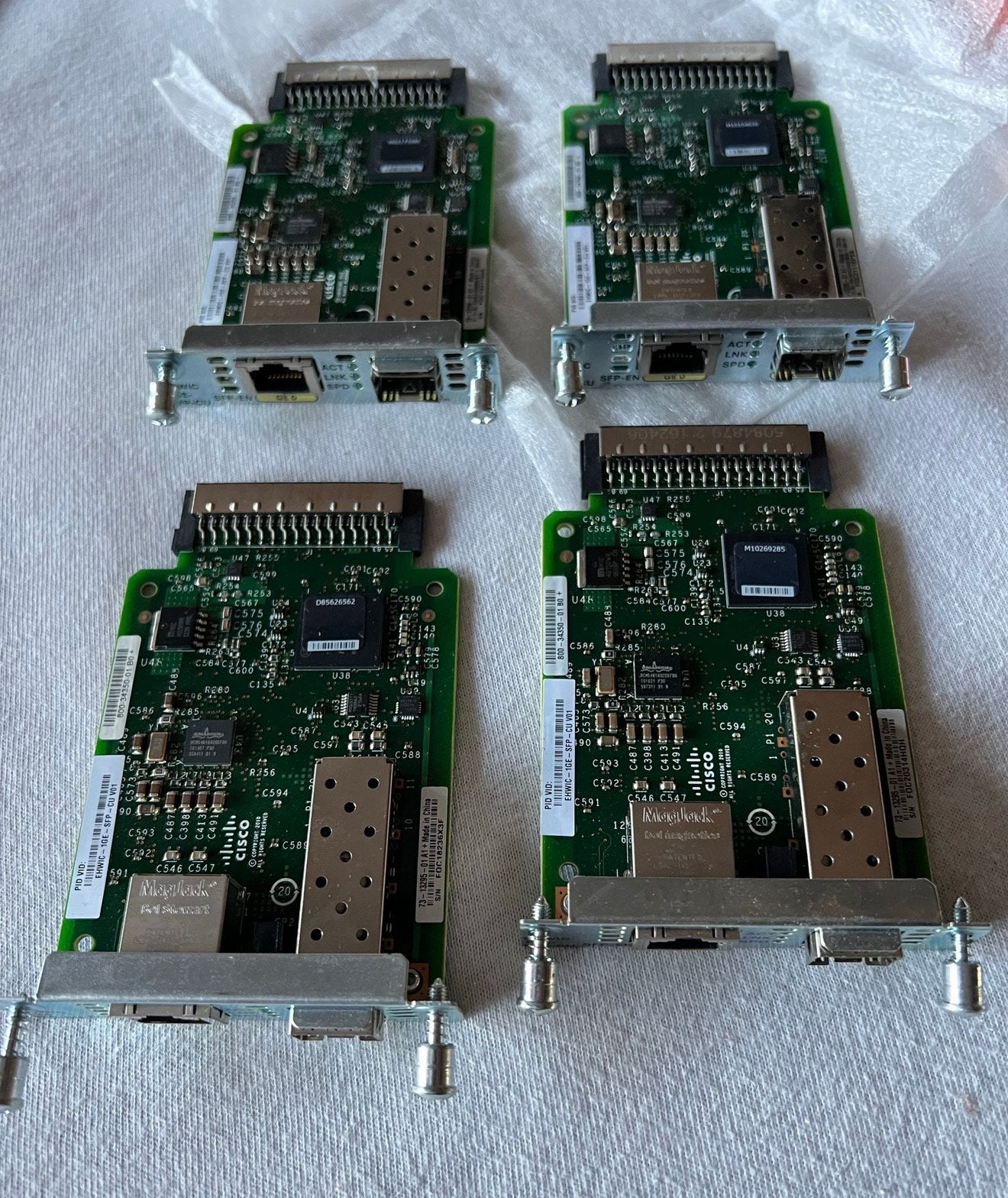 Cisco EHWIC-1GE-SFP-CU Verbeterde HWIC CMUIAA8CAA routercard, Computers en Software, Ophalen of Verzenden, Nieuw, Intern