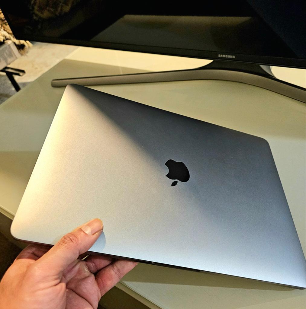 MacBook Pro 13" 2020 - i5 | 16GB | Met factuur, Computers en Software, Ophalen of Verzenden, MacBook