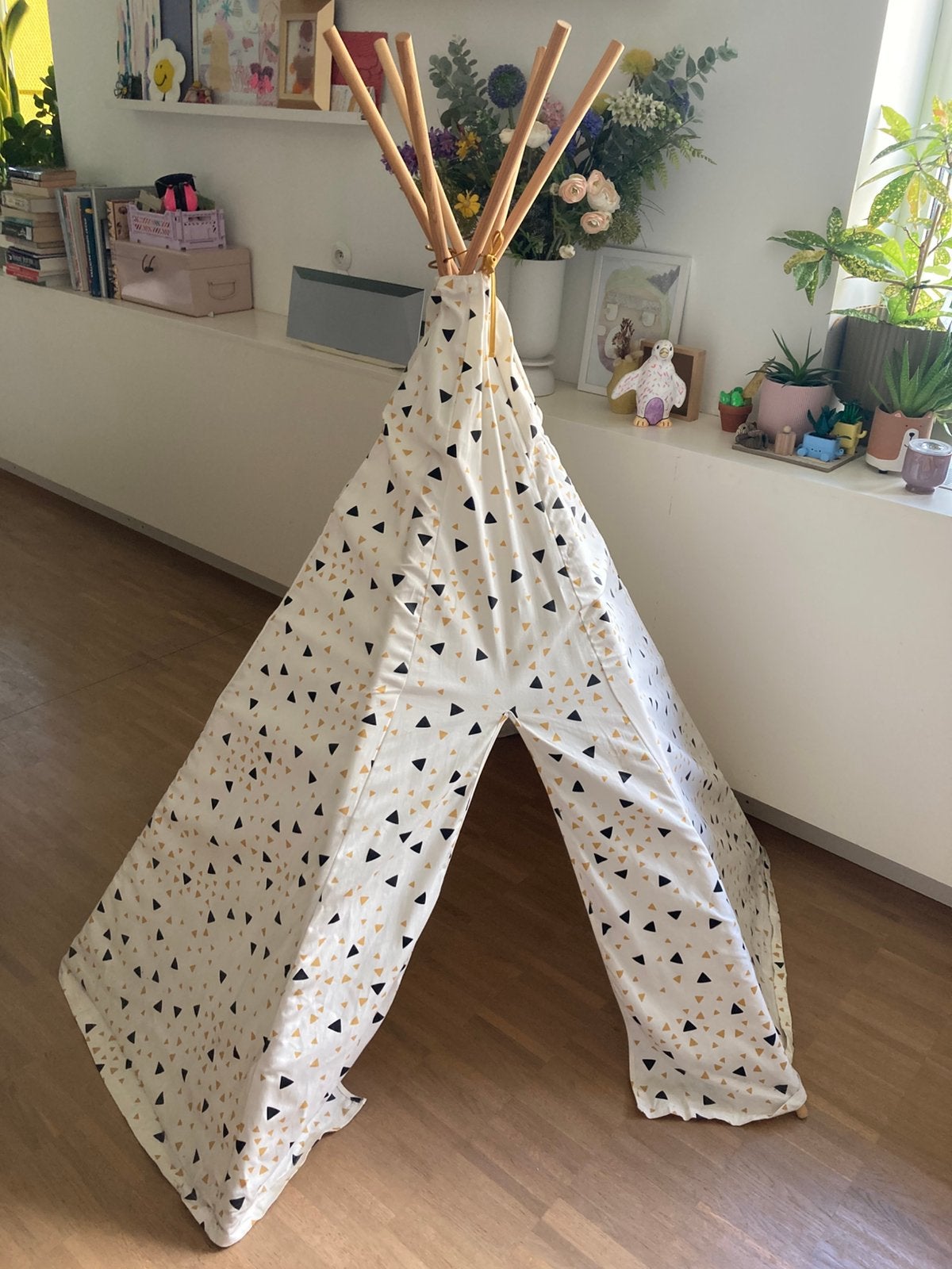 Nobodinoz tipi tent, Enlèvement, Comme neuf