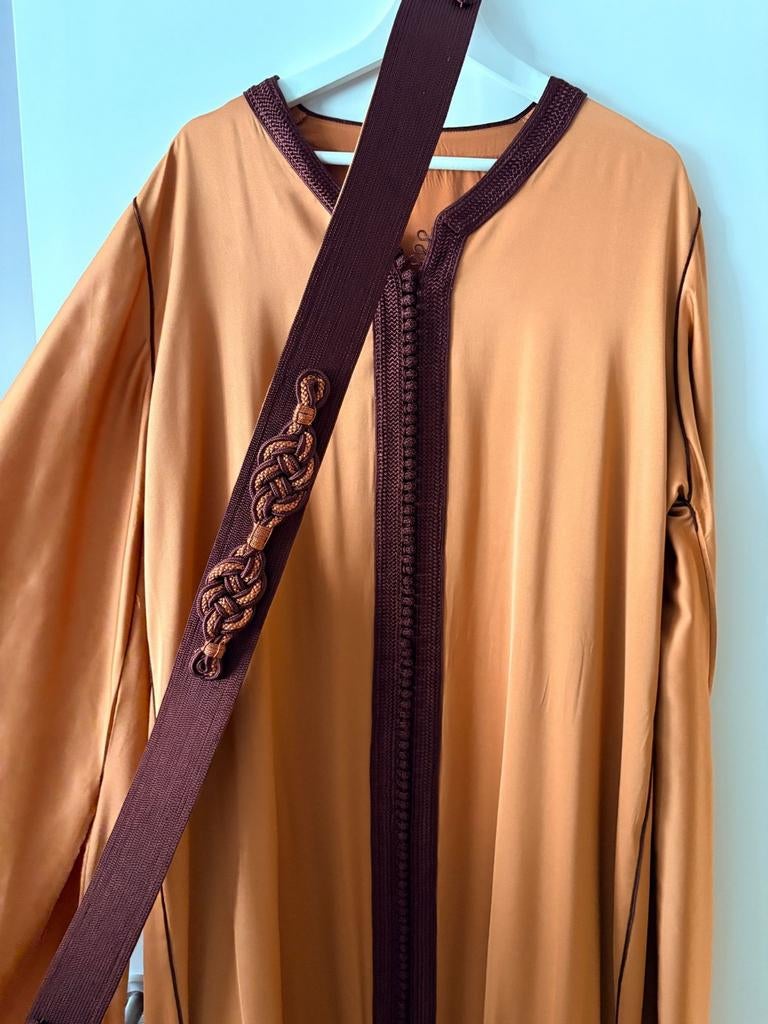 Kaftan, Brun