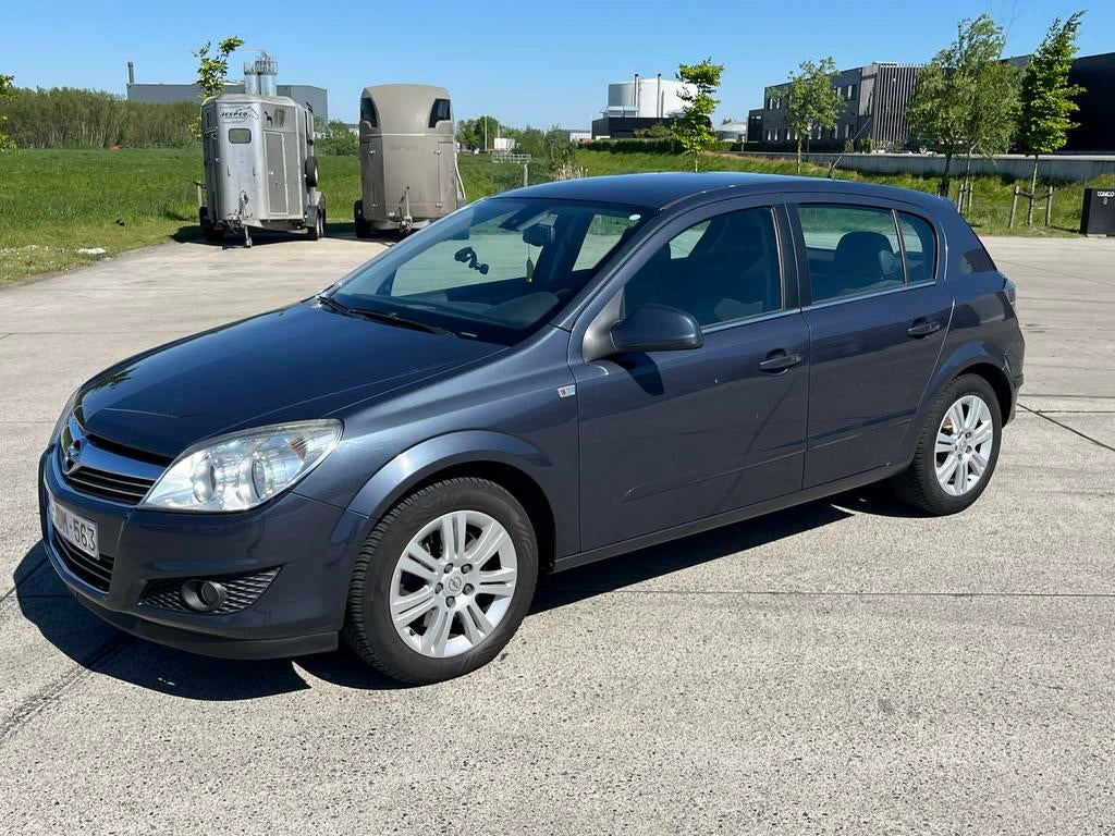 Opel astra 19cdti 2009 automaat!, Auto's, Particulier, Te koop