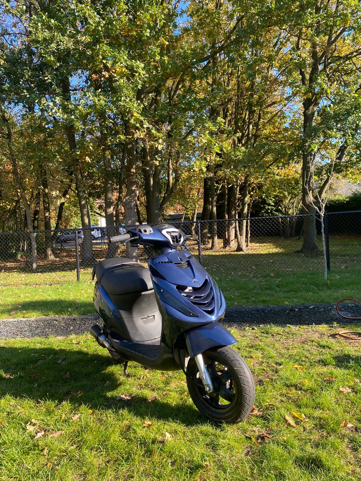 Piaggio zip, Fietsen en Brommers, Ophalen, Zo goed als nieuw, Zip
