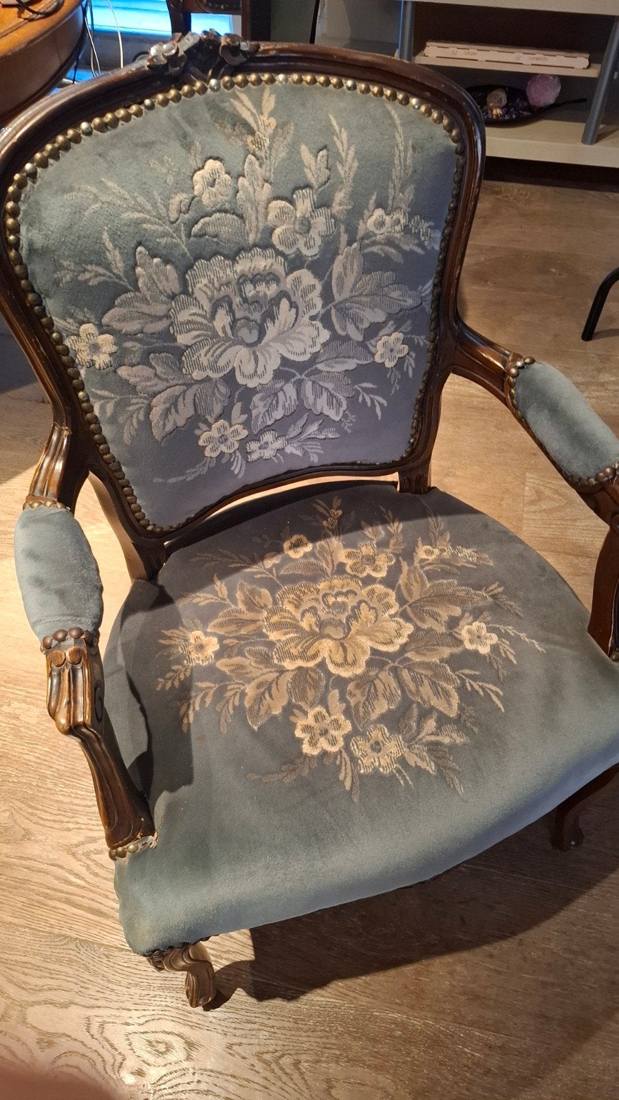 Tafel 4 stoelen, Ophalen