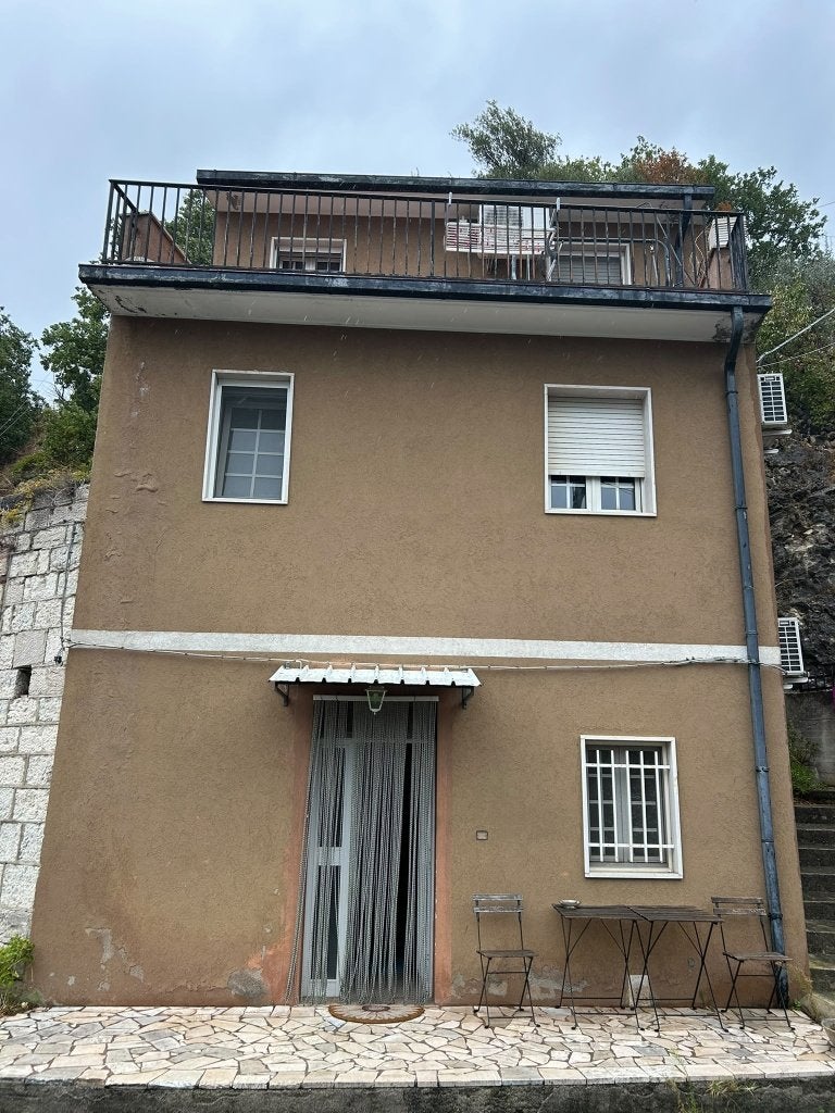 maison a louer en italie, Propriétaire, Lac ou rivière, Village, Maison de campagne ou Villa