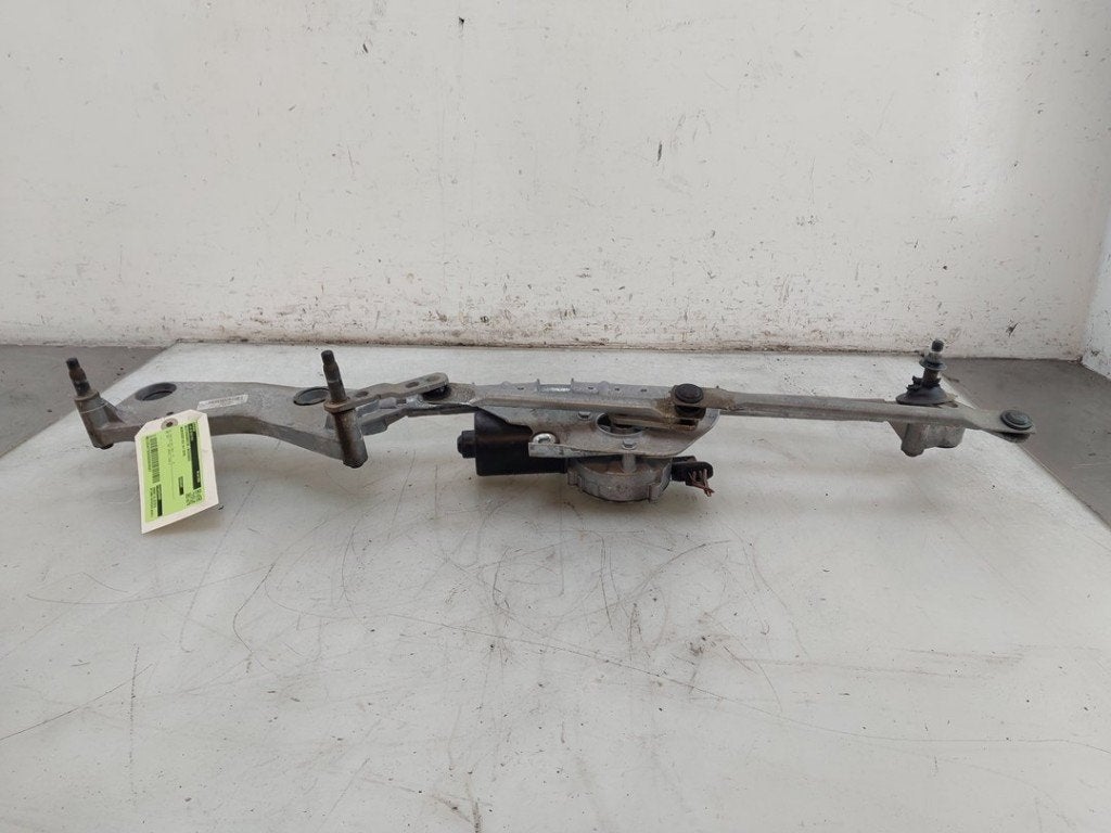 MOTEUR + TRINGLERIE ESSUIE GLACE AVANT GLE Coupe (C292), Autos : Pièces & Accessoires, Valeo, Mercedes-Benz, Utilisé, 100, rue de Courcelles
75017  Paris, FR