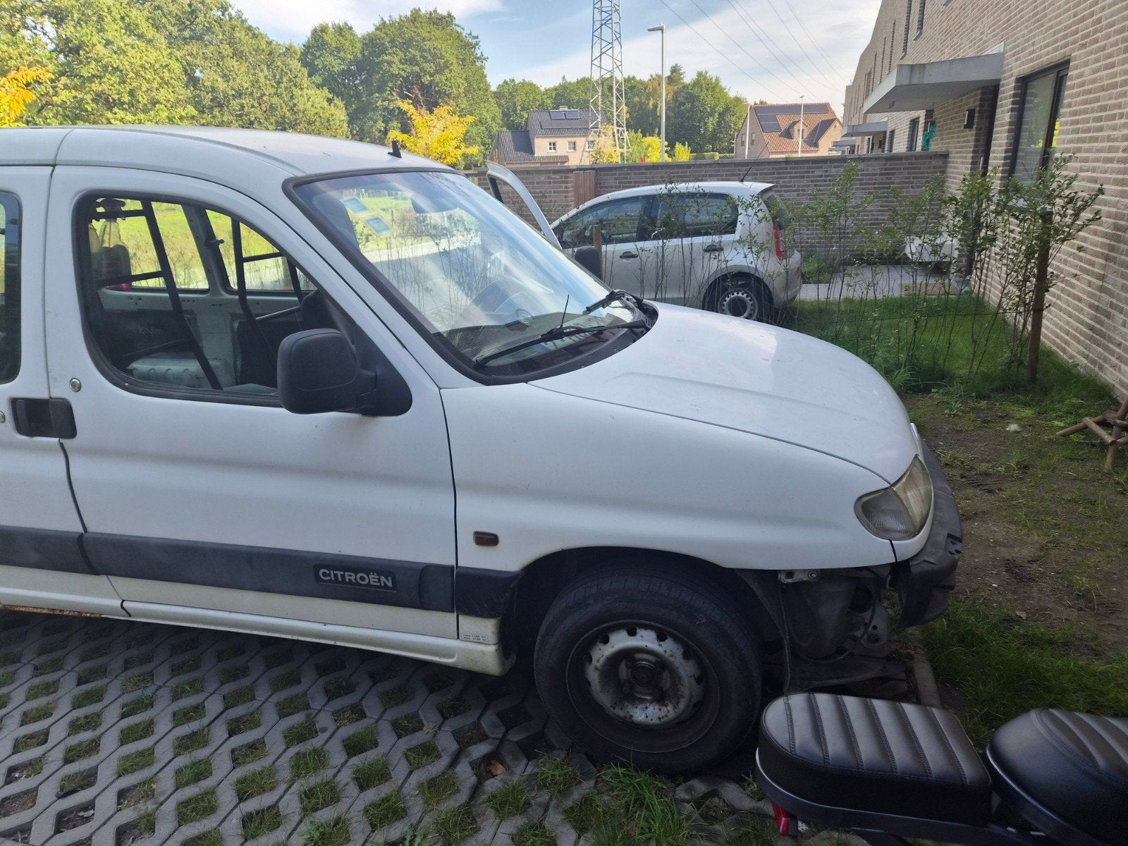 citroen berlingo 2001 1.4 benzine voor export, Ophalen, Gebruikt, Citroën