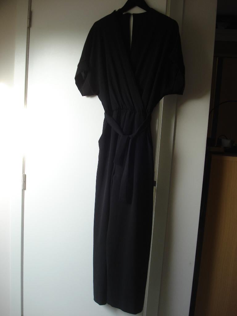 Lola & Liza zwarte jumpsuit, dames. mt 36, Kleding | Dames, Jumpsuits, Lola & Liza, Zwart, Ophalen of Verzenden, Zo goed als nieuw