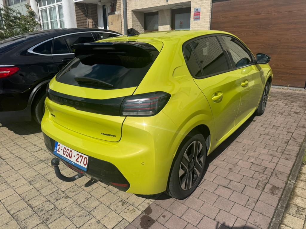 Peugeot 208 hybride état neuf modèle 2025, Autos, Achat, 4 portes, Jaune, Noir