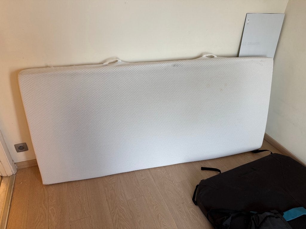 gratis ikea matras 90x200 cm, Huis en Inrichting, Slaapkamer | Matrassen en Bedbodems, Gebruikt, Matras, 90 cm, 200 cm, Eenpersoons