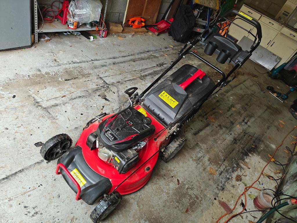 simka benzine grasmachine 55cm snijbreedte zelftrekker, Tuin en Terras, Ophalen, Cirkelmaaier, Zo goed als nieuw, Benzine-grasmaaier