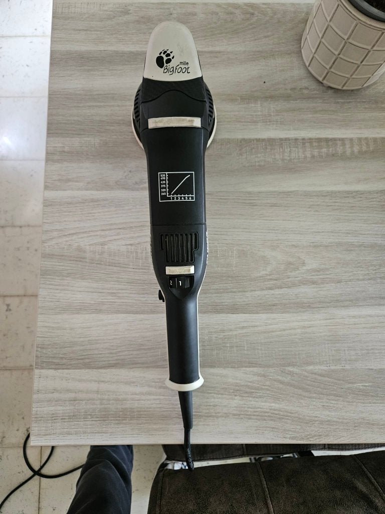 Rupes mille bigfoot LK900E, Enlèvement