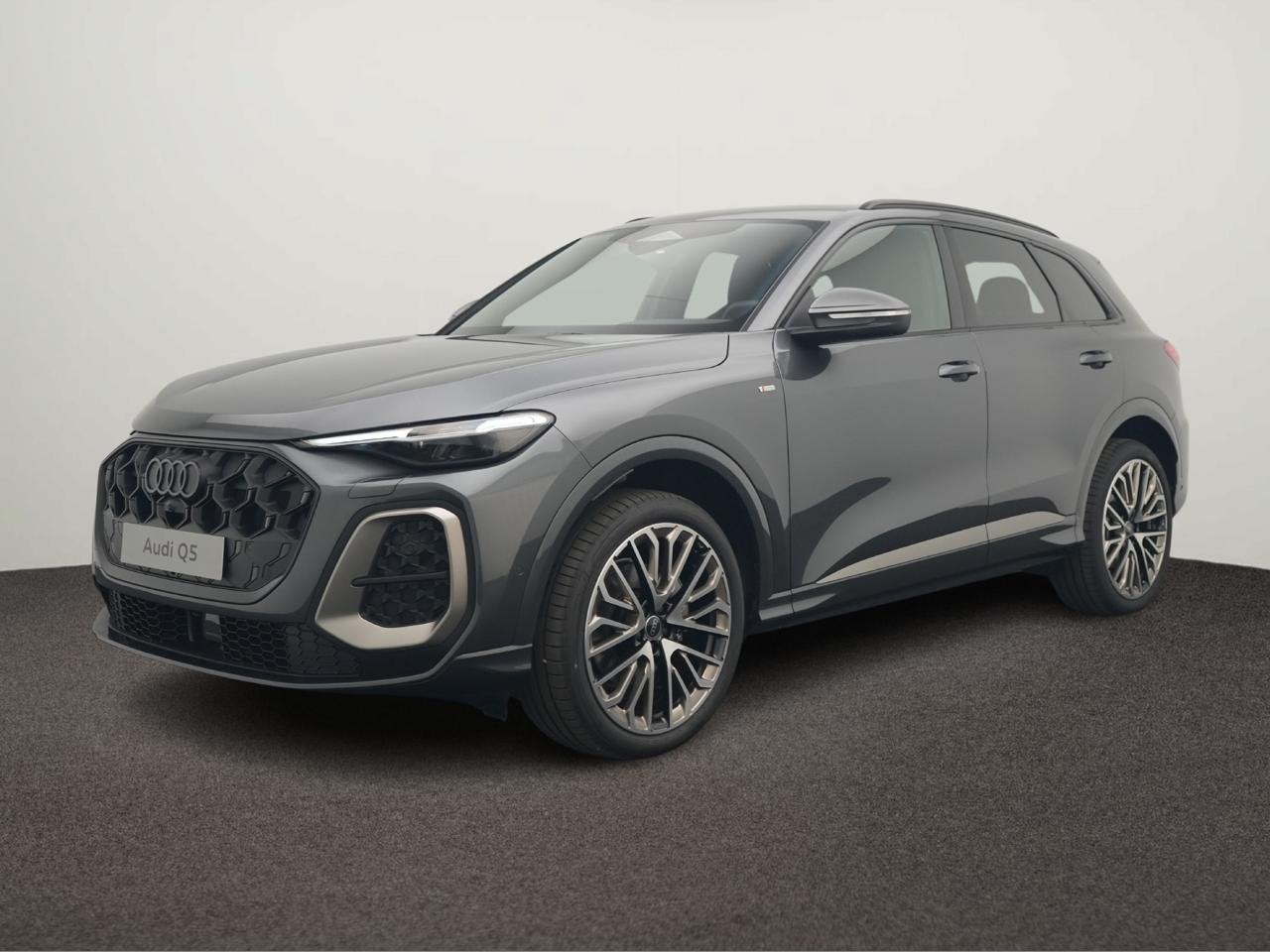 Audi Q5 SUV EDITION ONE MAGNESIUM GREY TFSI 150 KW S TRONIC, Auto's, Automaat, Q5, Geheel digitaal combi-instrument, SUV of Terreinwagen