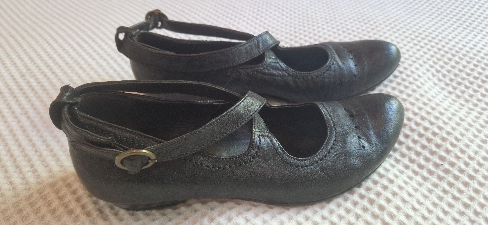 Leren schoenen maat 37, Ophalen