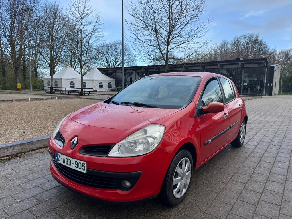RENAULT CLIO 1.4i ESSENCE/ CLIM/ CONTROLE OK, Autos, Essai à domicile, Achat, Beige, Entreprise