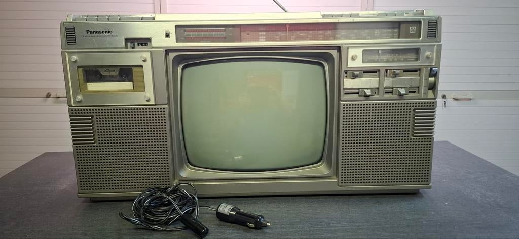 radio tv cassette Panasonic eind jaren 70 begin jaren 80 ., Ophalen