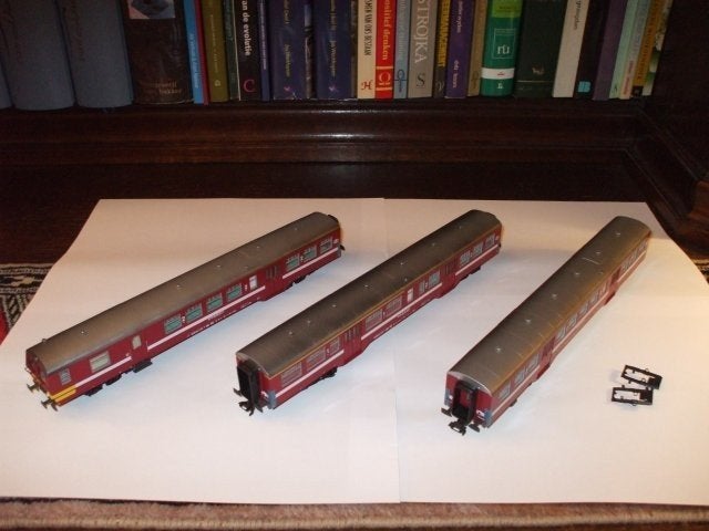 3 Märklin NMBS M2 rijtuigen, Courant alternatif, Wagon, Comme neuf, Enlèvement