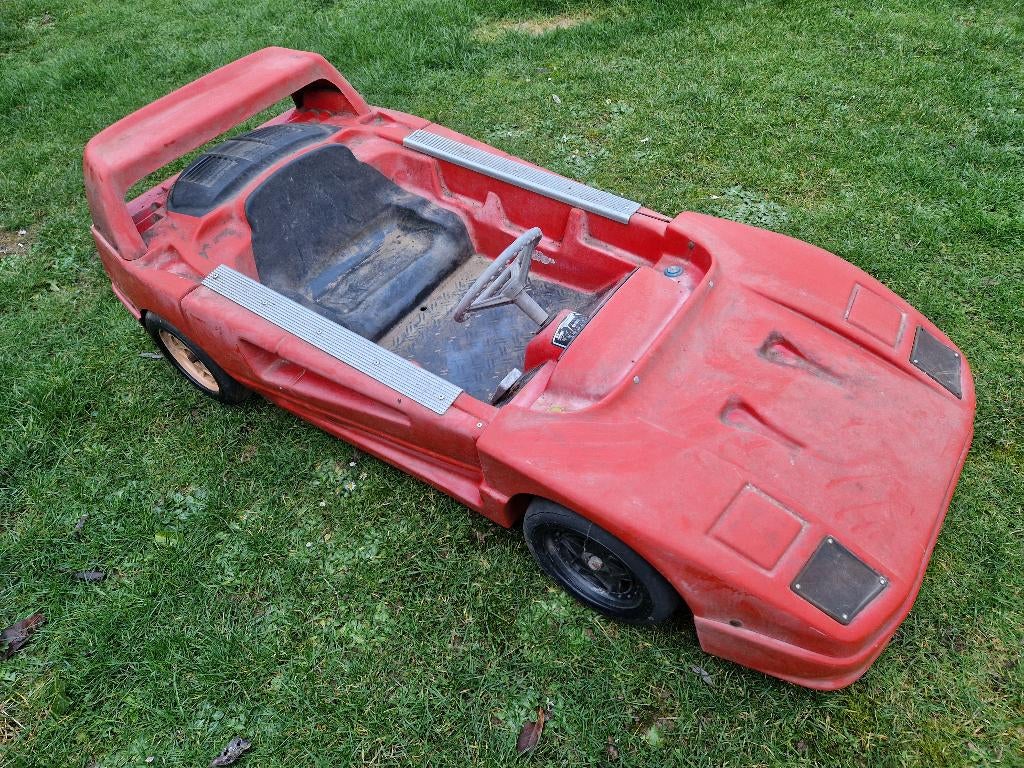 FERRARI DE MANEGE FORAIN DECO VINTAGE, Enlèvement, Utilisé