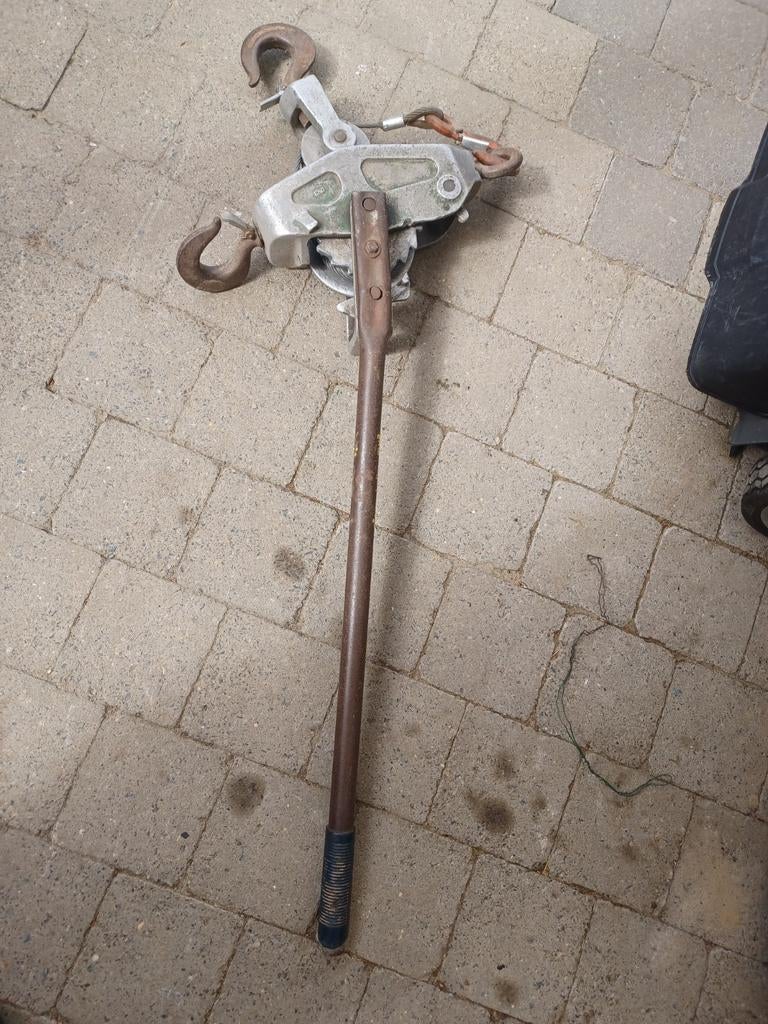 Palan., Doe-het-zelf en Bouw, Ophalen