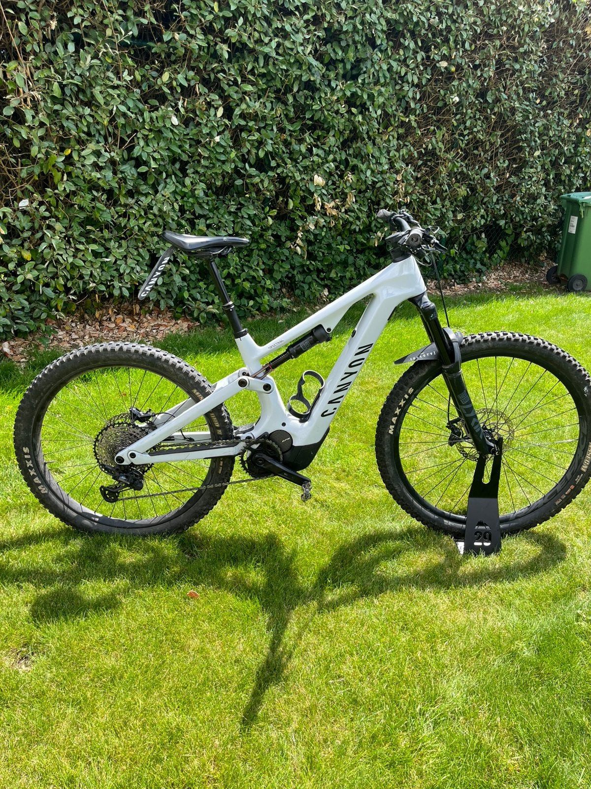 Canyon spectral on 7, Enlèvement, Comme neuf