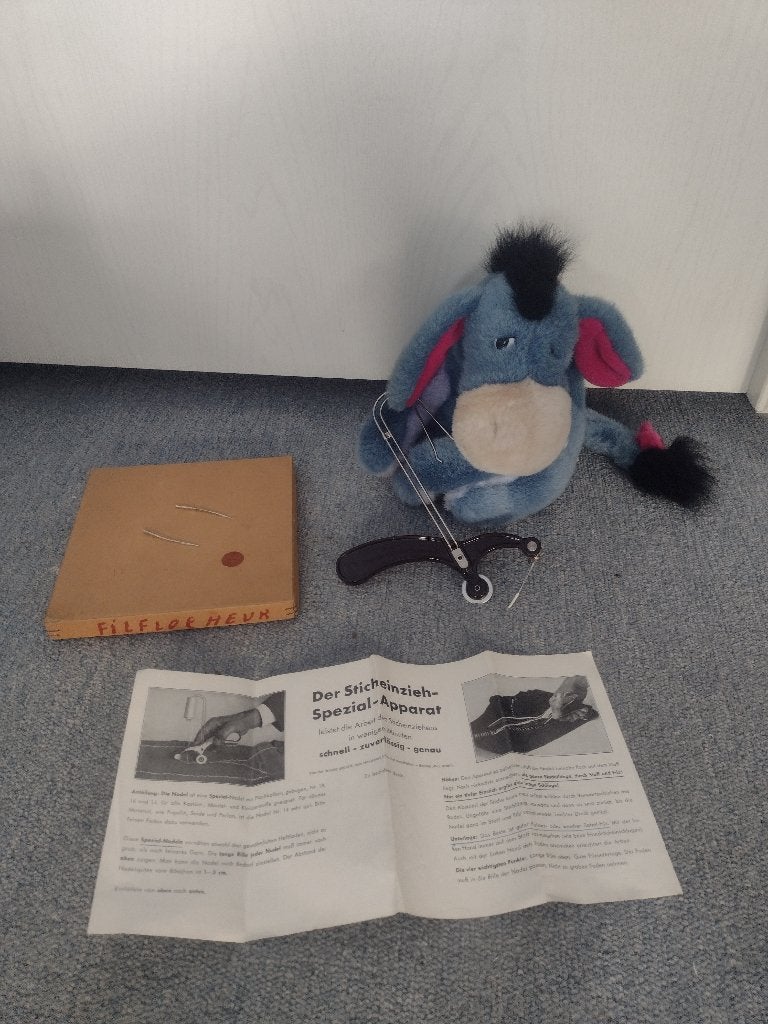 MATERIEL DE COUTURE D'ANTAN Filflocheur VINTAGE, Hobby en Vrije tijd, Ophalen of Verzenden, Zo goed als nieuw