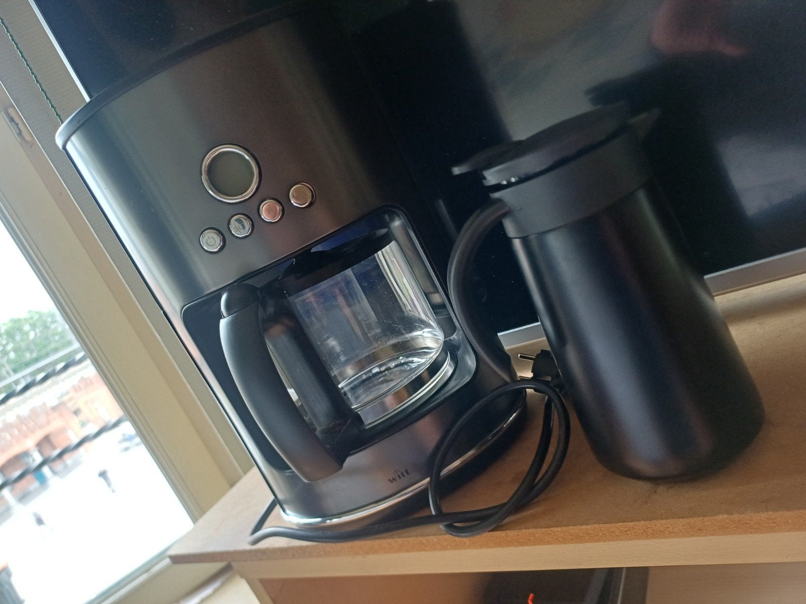 Koffie apparaat  +_ 3maand oud gratis  Af halen aalst, Ophalen