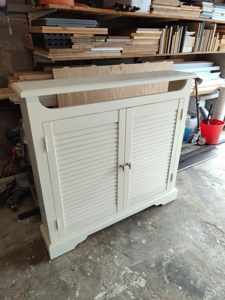 Witte radiatorafdekking, Ophalen
