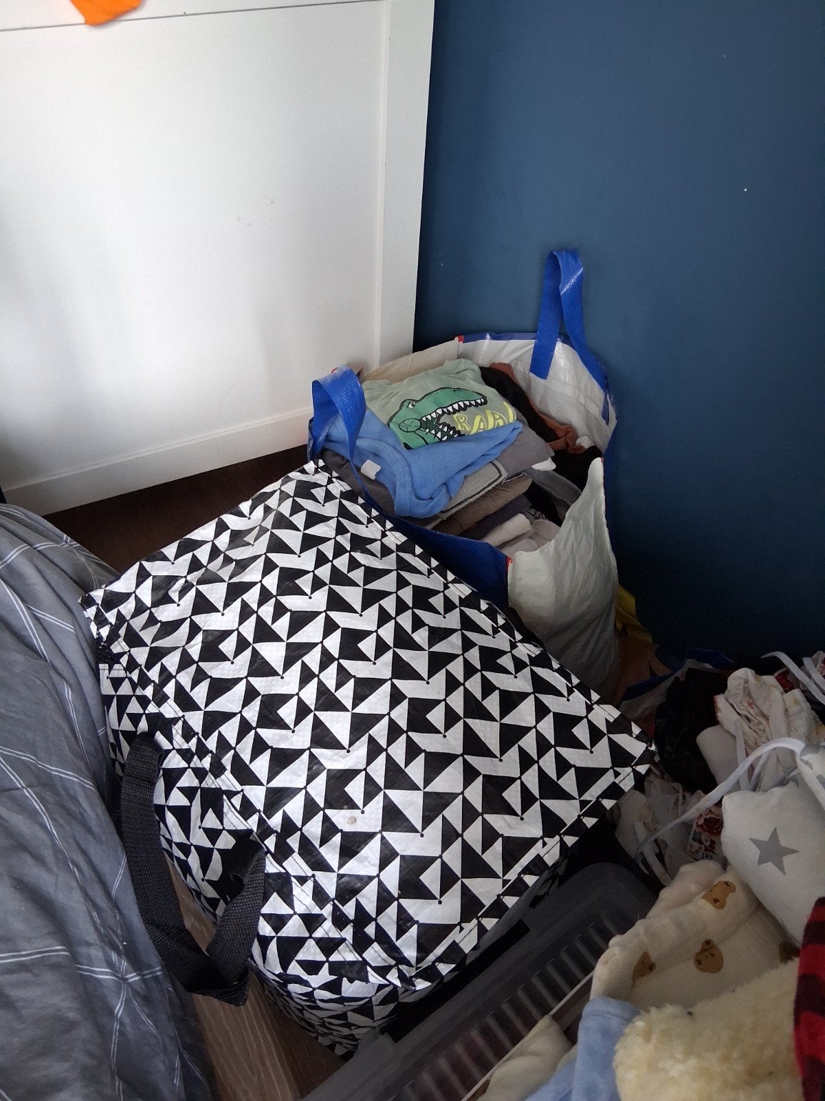 2 zakken babykleertjes jongen, Ophalen, Gebruikt
