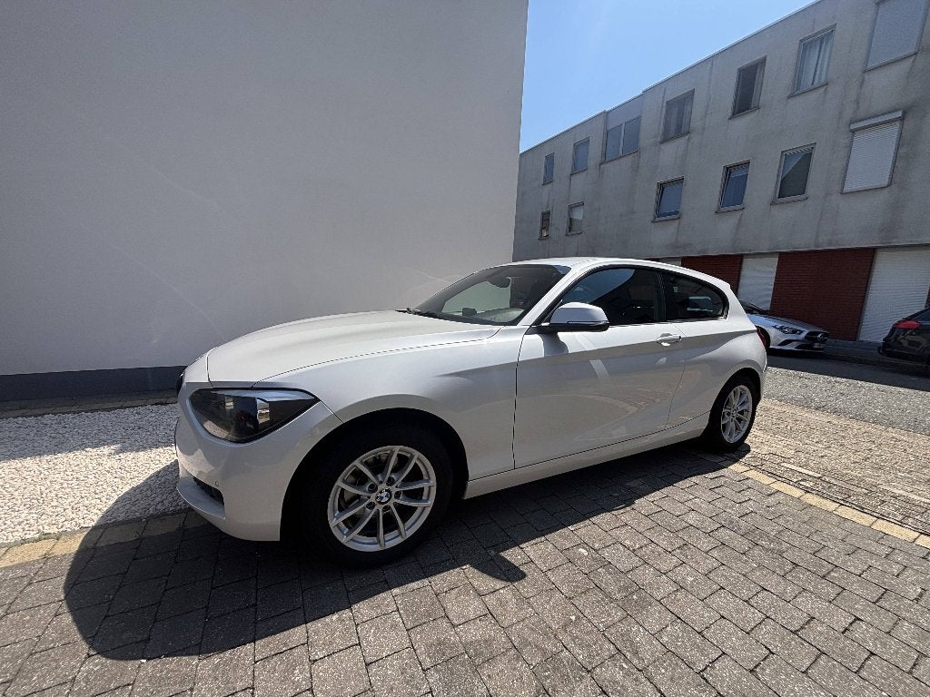 BMW 1 serie 116, Auto's, Wit, Particulier, Airbags, 3 deurs