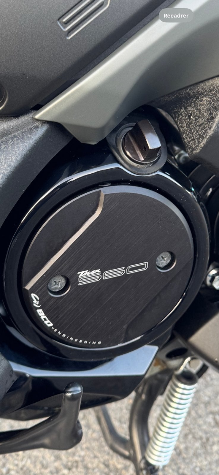 Accesoires BCD capot moteur + cache axe Tmax, Motos, Enlèvement, Utilisé