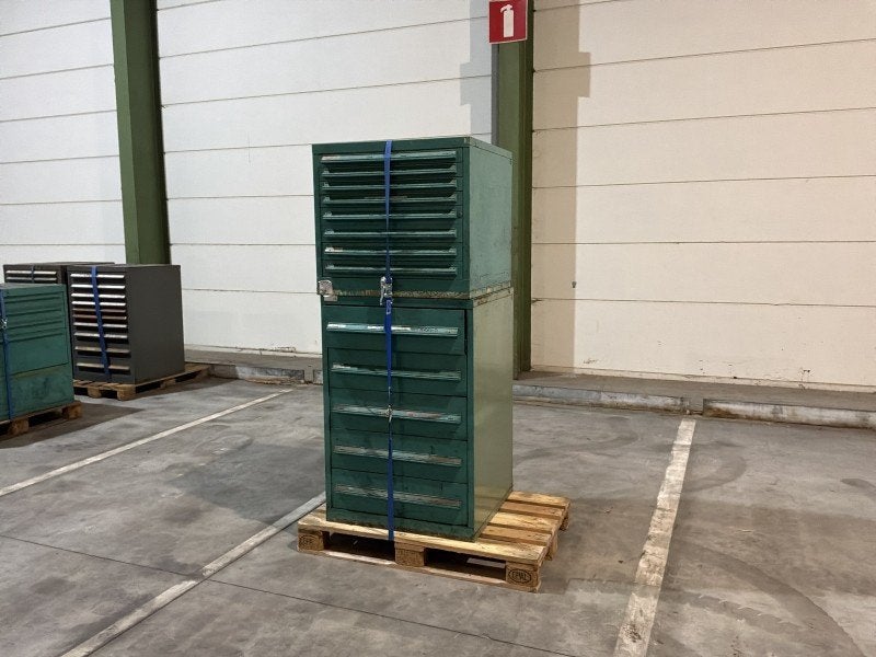 Commode industrielle en métal Lista (2 pièces)