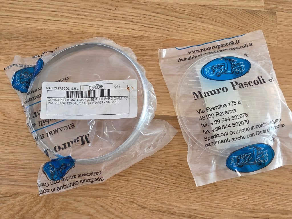 Mauro Pascoli C5300 & F6550 Glas lamp en chrome houder, Vélos & Vélomoteurs, Enlèvement ou Envoi, Neuf, Phare, Vespa