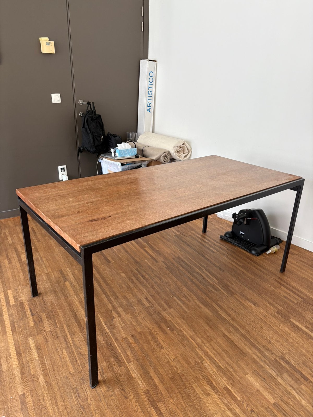 Table à manger/table à manger, Maison & Meubles, Tables | Tables à manger, Enlèvement, Comme neuf