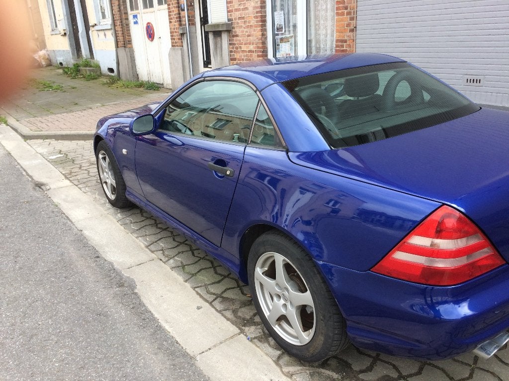 Mercedes slk 200 couleurs bleu à vendre ou échange., Autos, Mercedes-Benz, Achat, Beige, Cabriolet, Boîte manuelle