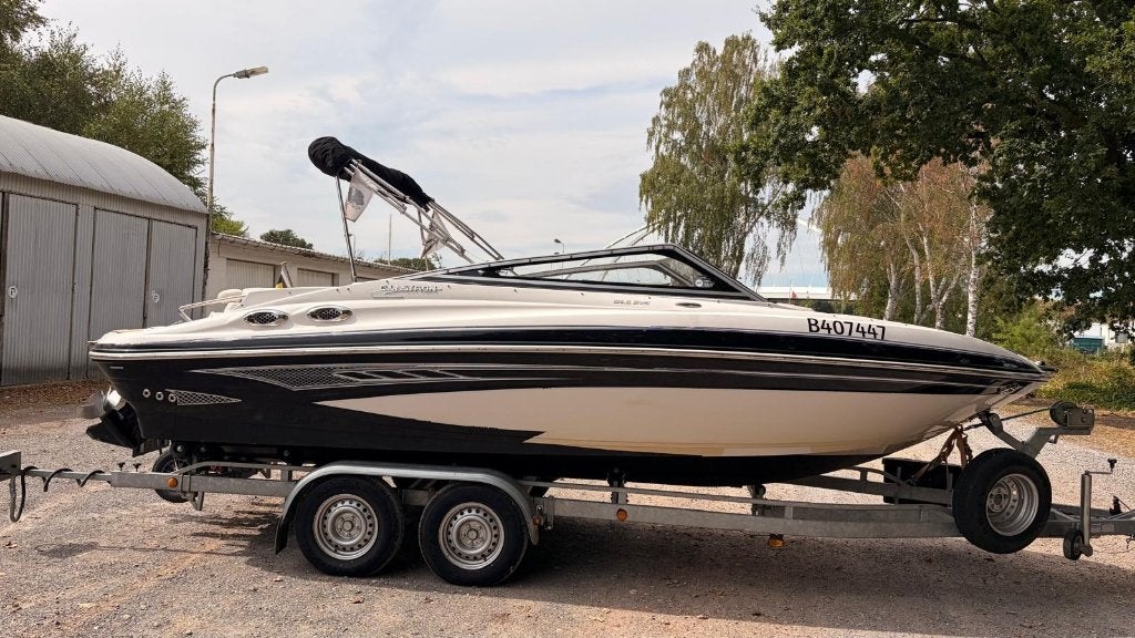 Glastron 215 GLS Bowrider - inboard 5.0L V8 - incl. trailer, Watersport en Boten, Ophalen, Overige merken, Gebruikt, Binnenboordmotor