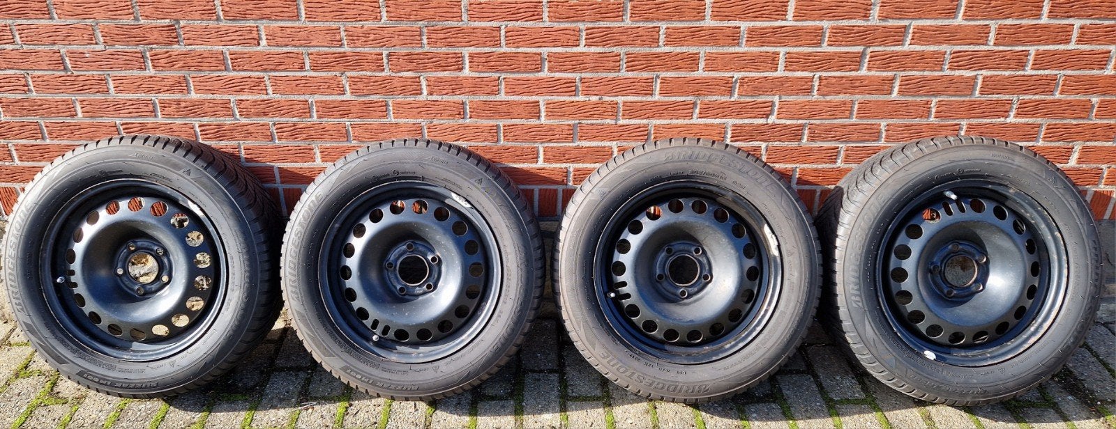 Pneus Bridgestone 205 55 16 avec ou sans jantes GM 5x115 mm, Enlèvement
