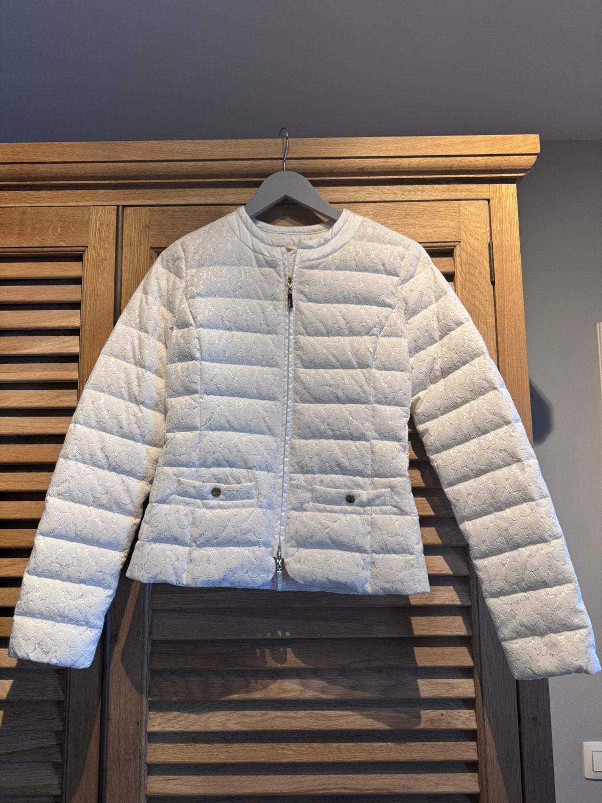 Jas River Woods wit maat xs nooit gedragen, Ophalen of Verzenden, Zo goed als nieuw, Wit
