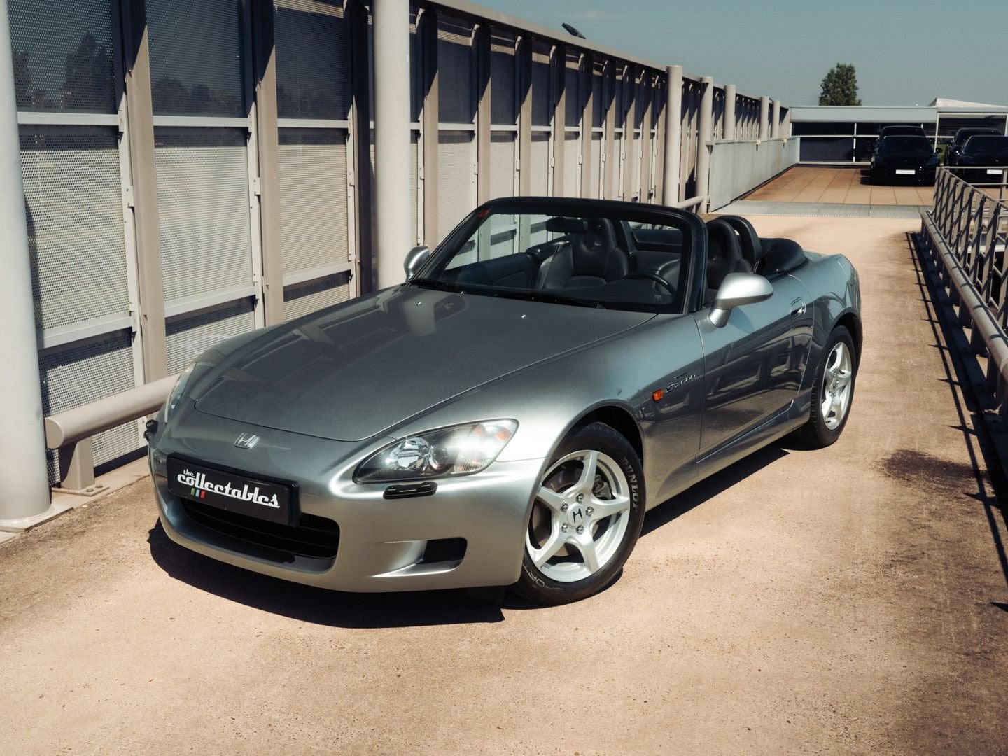 Honda S2000 2.0i slechts 8.400km in nieuwstaat, Autos, Argent ou Gris, Achat, Entreprise, Cabriolet
