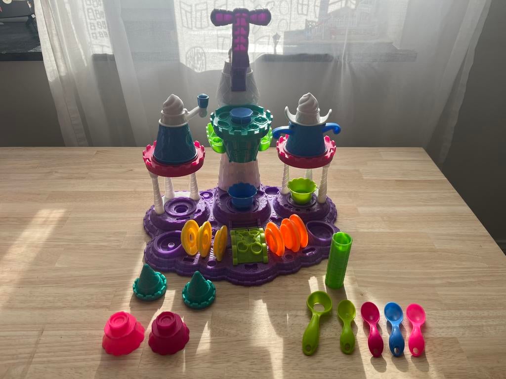 Play-doh sets, Kinderen en Baby's, Ophalen of Verzenden, Zo goed als nieuw, Knutselen