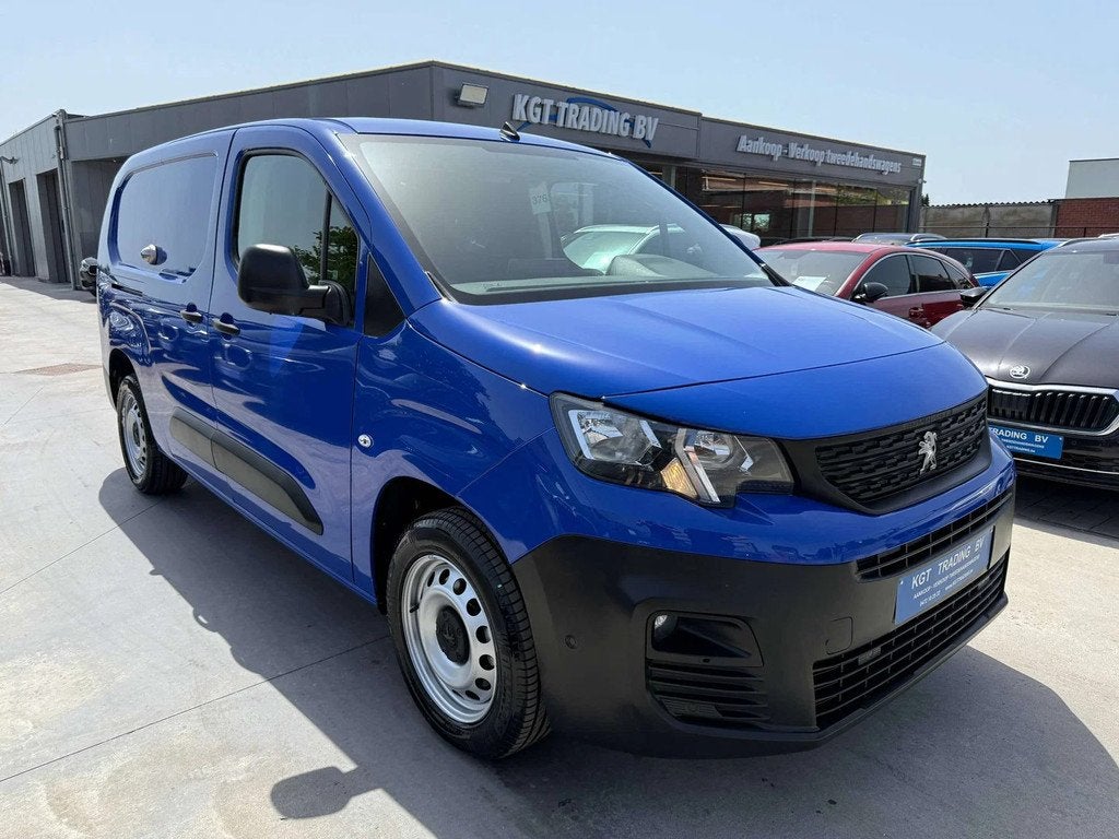 Peugeot Partner 1.5 BLUEHDI L2 3ZIT NAVIGATIE CARPLAY PDC BL, Auto's, 75 kW, Stof, Gebruikt, 4 cilinders