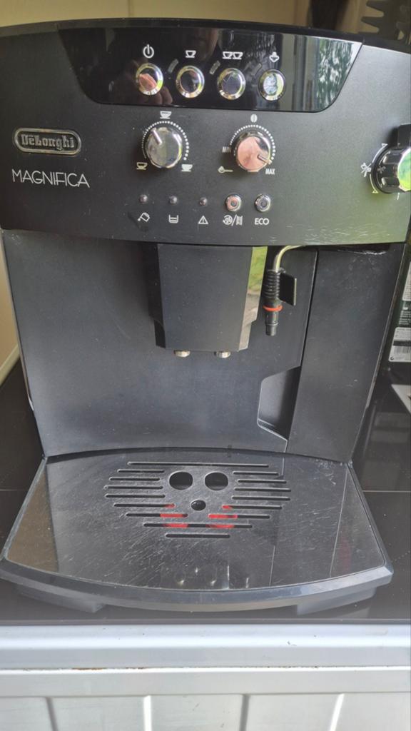 MAGINIFICA DELONGHI, Electroménager, Cafetières, Enlèvement