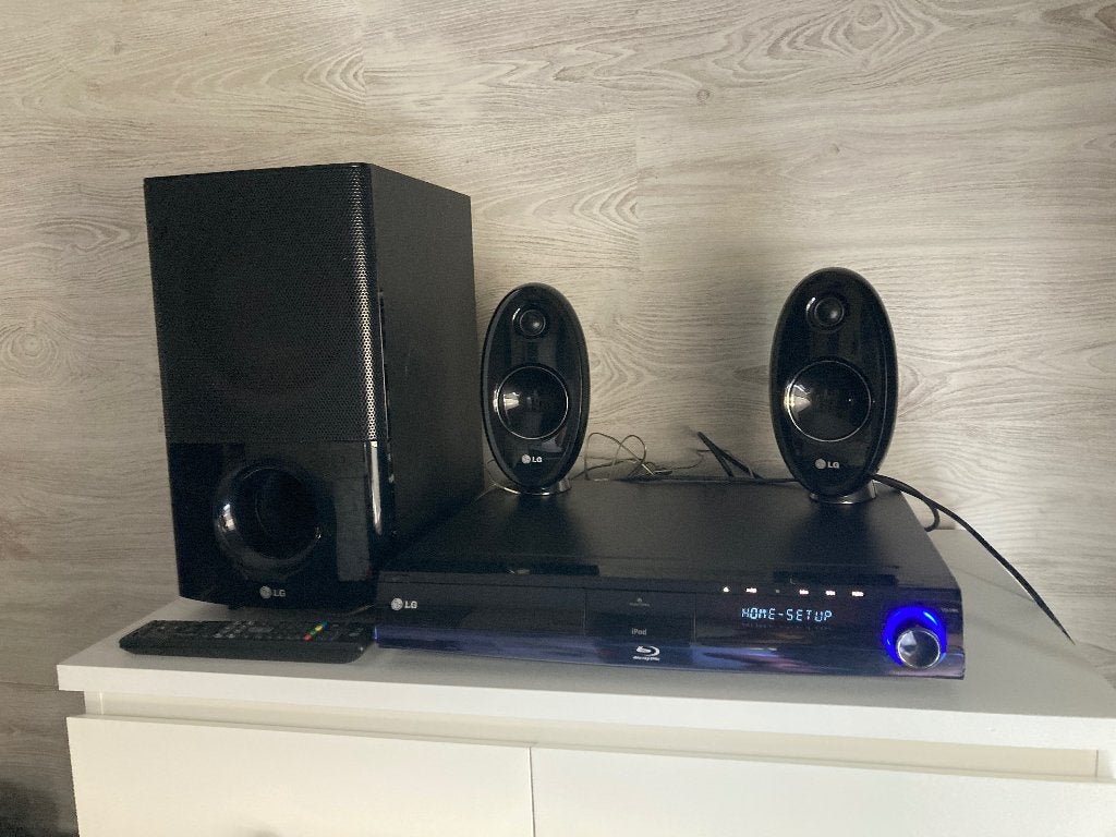 Blu Ray home cinema, Audio, Tv en Foto, Home Cinema-sets, Ophalen, Zo goed als nieuw, Overige merken, Blu-ray-speler