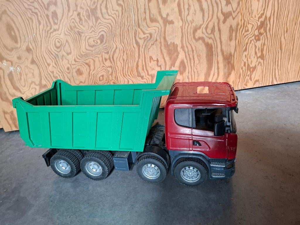 Brüder vrachtwagen, Ophalen, Gebruikt
